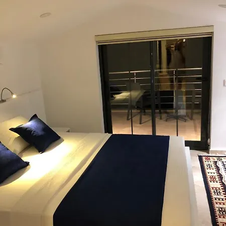 Stone House Aparts Dublex 3 Plus1 Mit Meerblick Und Jakuzzi Kalkan No 6 Apartamento