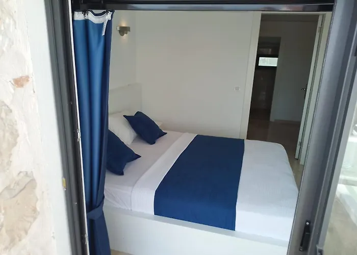 Stone House Aparts Dublex 3 Plus1 Mit Meerblick Und Jakuzzi Kalkan No 6 卡斯